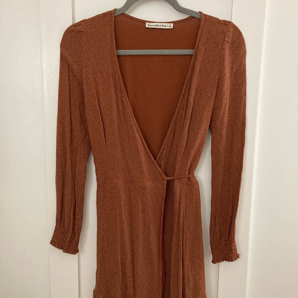 Abercrombie & Fitch Polka Dot Wrap Dress in size Small